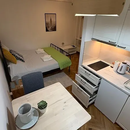 Gardoshouse 3 Διαμέρισμα Βελιγράδι