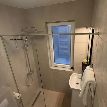 Διαμέρισμα Gardoshouse 3 Βελιγράδι