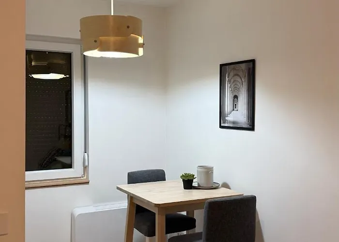 アパート Gardoshouse 3